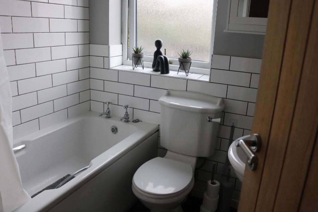 Villa Charming 2 Bed House - Family Friendly Nottingham Exterior foto